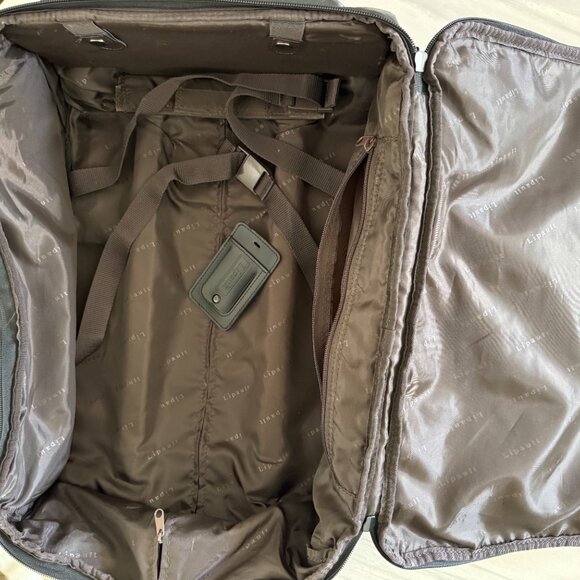 Lipault Suitcase - Picture 2 of 5